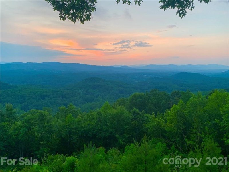 Property image 5 at 315 Viking Trail, Hendersonville, NC 28739