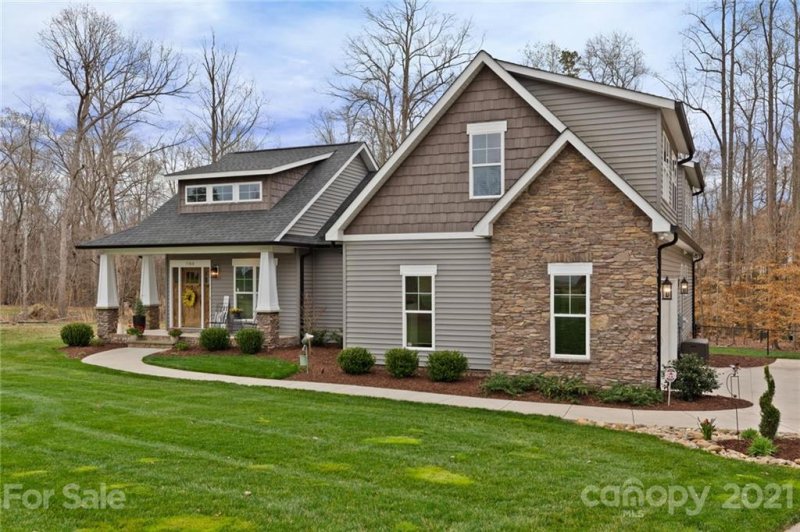 1160 Long Creek Lane