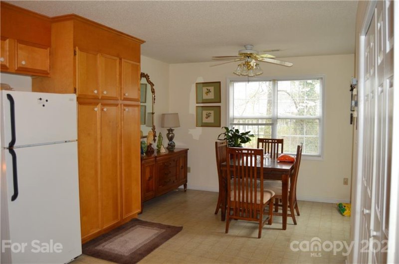 Property image 2 at 116 24th Street, Hickory, NC 28601