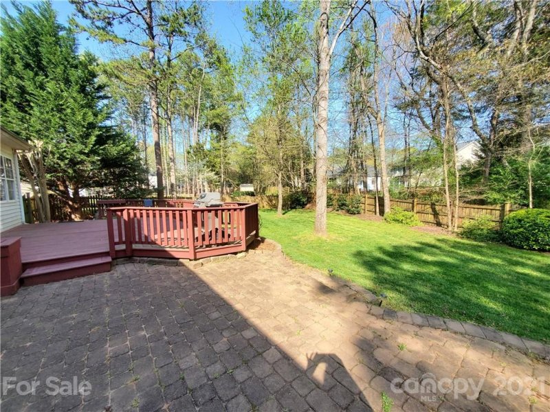 Property image 2 at 8667 Brook Glen Lane, Huntersville, NC 28078