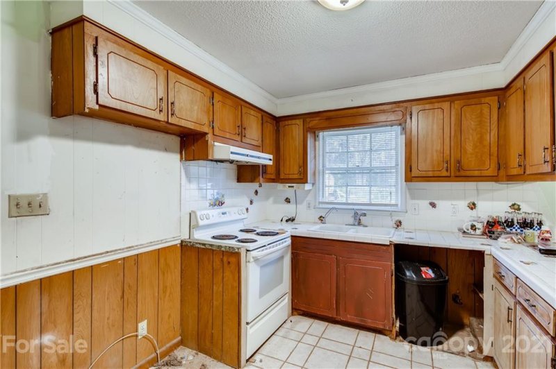 Property image 2 at 113 Greendale Drive, Mount Holly, NC 28120