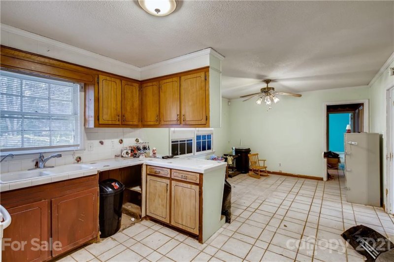 Property image 3 at 113 Greendale Drive, Mount Holly, NC 28120