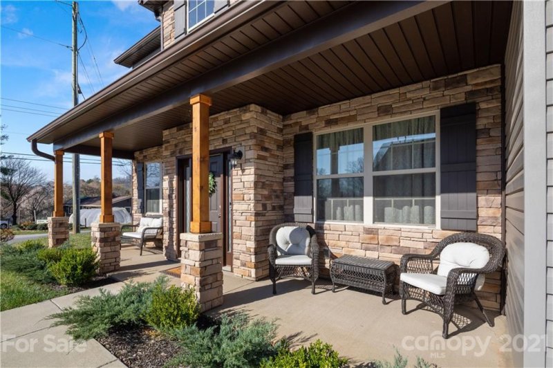 Property image 2 at 2 Henbit Way, Arden, NC 28704