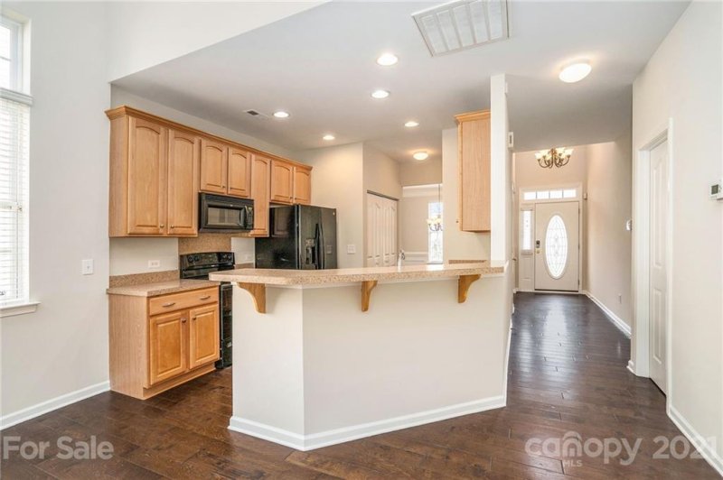 Property image 5 at 8905 Holland Park Lane, Charlotte, NC 28277