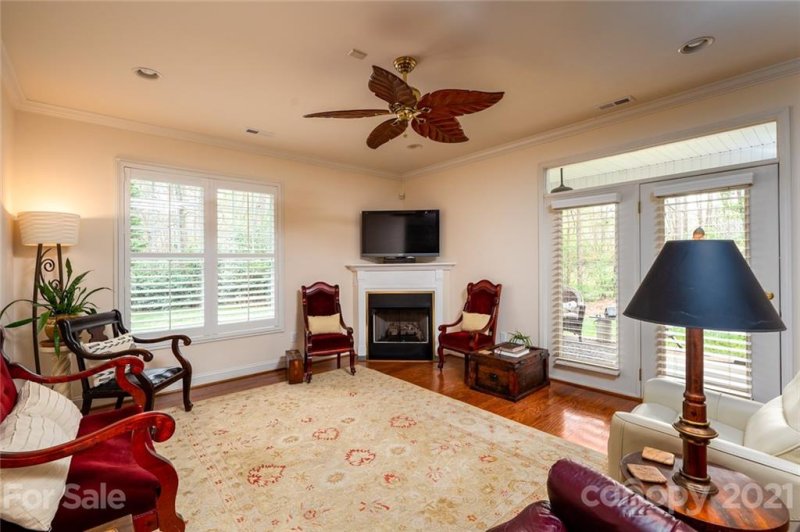 Property image 3 at 3750 Oak View Court, Matthews, NC 28105