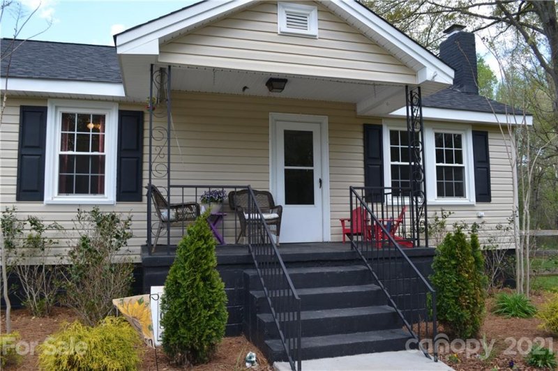 Property image 4 at 108 North Street, High Shoals, NC 28077