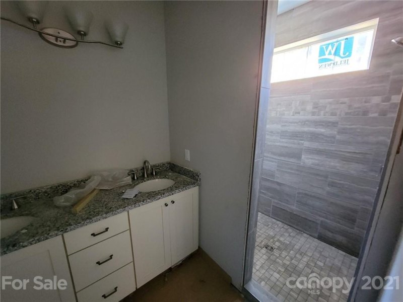 Property image 5 at 70 Creekside View Drive, Asheville, NC 28804