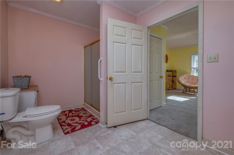 Property image 5 at 320 Glover Street, Hendersonville, NC 28792