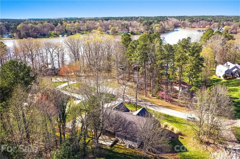 Property image 3 at 287 Marietta Road, Mooresville, NC 28117