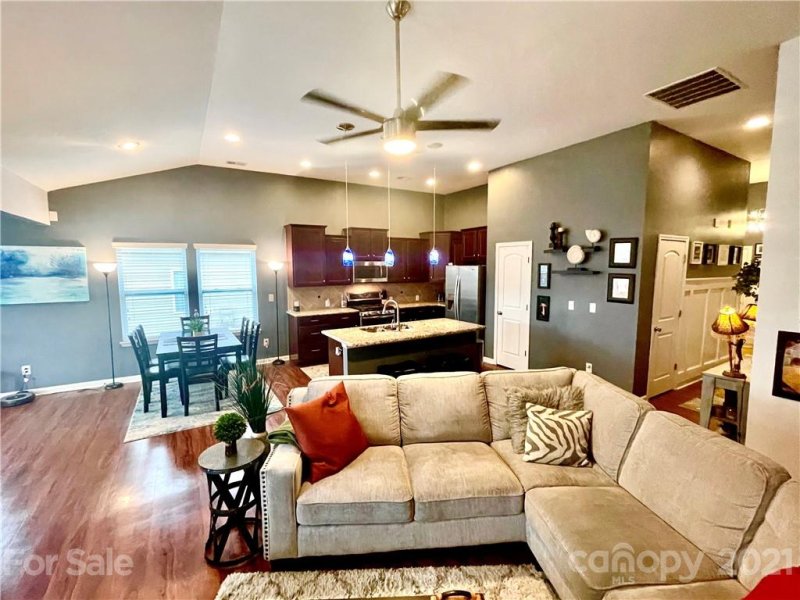 Property image 3 at 137 Avalon Reserve Drive, Mooresville, NC 28115