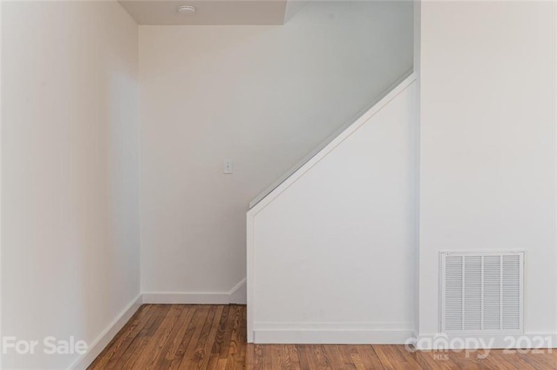 Property image 5 at 615 Biltmore Avenue, Asheville, NC 28803