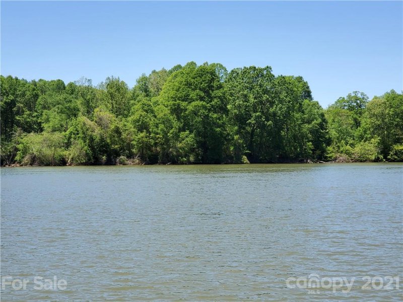 232 Blue Water Drive