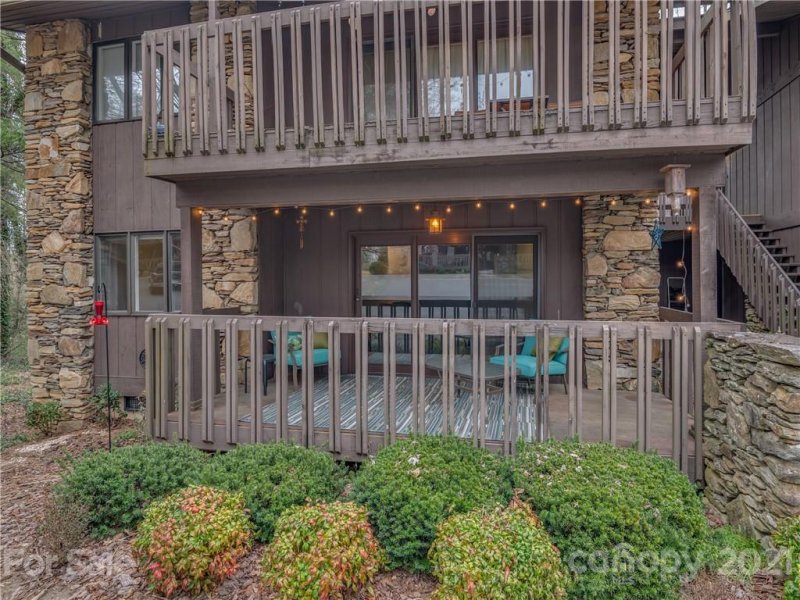 Property image 4 at 64 Maxine Lane, Hendersonville, NC 28739