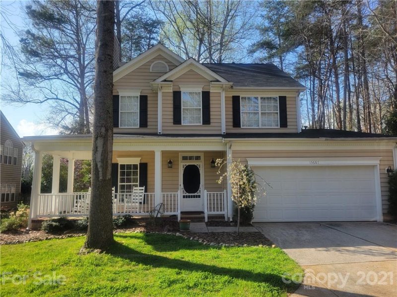 Property image 4 at 15687 Knoll Oak Court, Huntersville, NC 28078