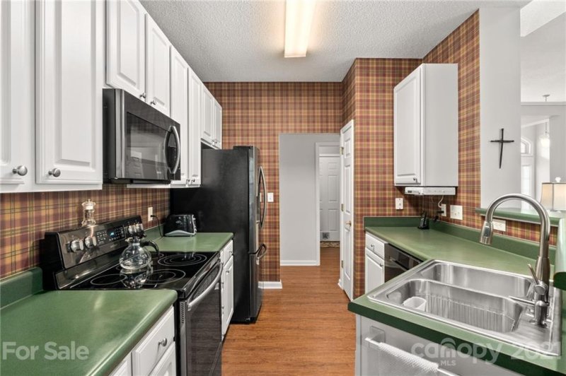 Property image 5 at 19 Meadow Pathway Drive, Fletcher, NC 28732