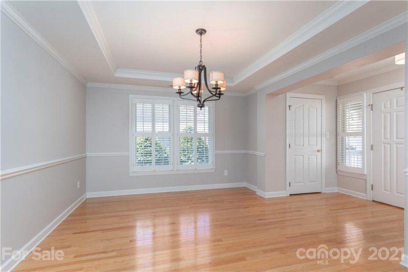 Property image 5 at 23 Creekside Way, Asheville, NC 28804