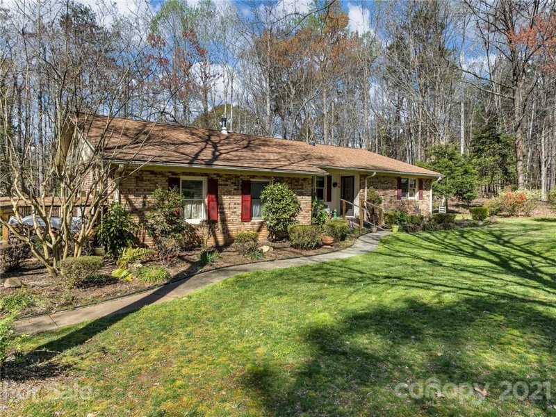 Property image 4 at 96 Case Street, Columbus, NC 28722