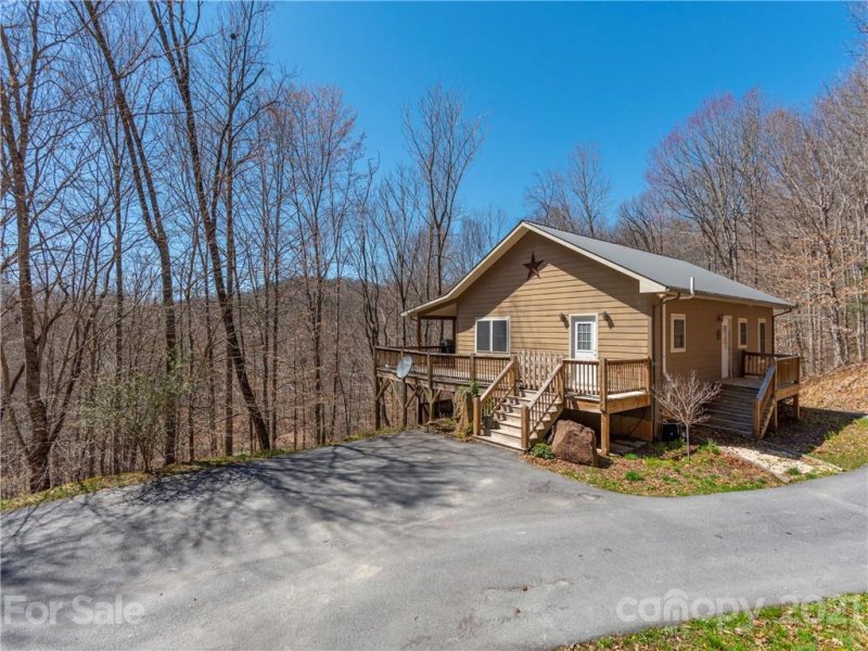 Property image 2 at 411 Scarlett Ridge, Sylva, NC 28779