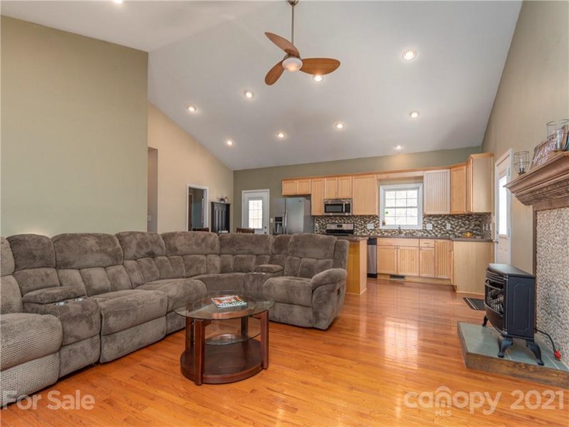 Property image 5 at 411 Scarlett Ridge, Sylva, NC 28779