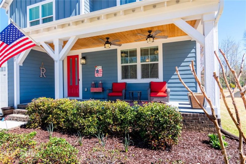 Property image 4 at 182 Country Lake Drive, Mooresville, NC 28115