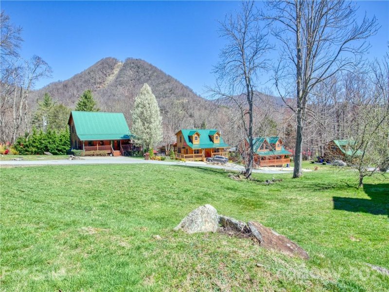 Property image 5 at 45 Bonus Court, Maggie Valley, NC 28751