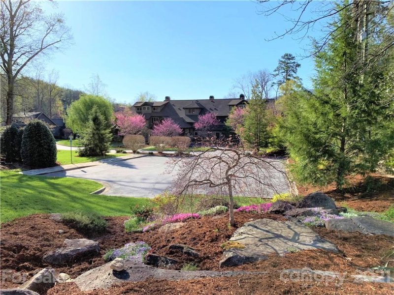 Property image 4 at 53 Boulder Run Drive, Lake Lure, NC 28746