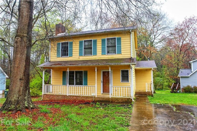 Property image 3 at 730 Bermuda Avenue, Gastonia, NC 28054