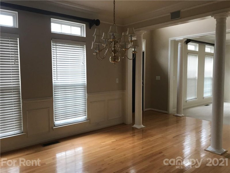 Property image 2 at 15544 Donnington Drive, Charlotte, NC 28277