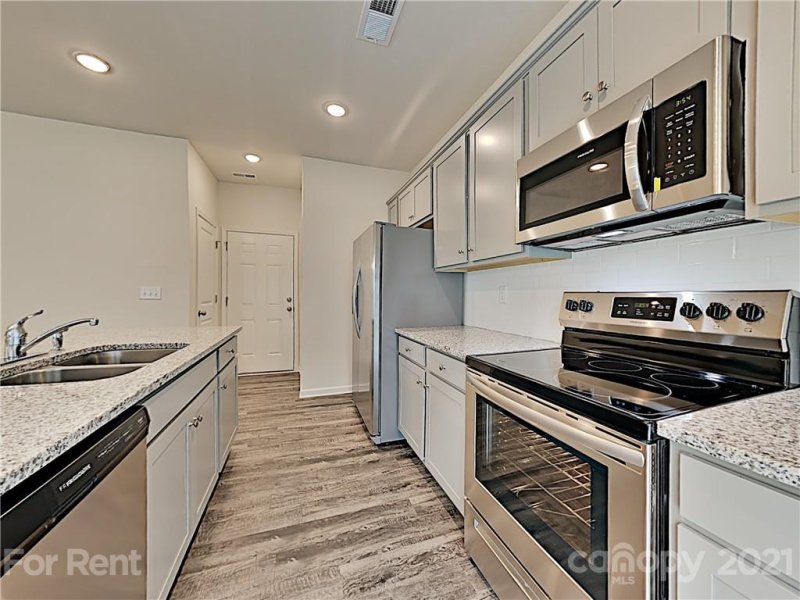 Property image 4 at 12110 Old Dulin Farms Way, Charlotte, NC 28215