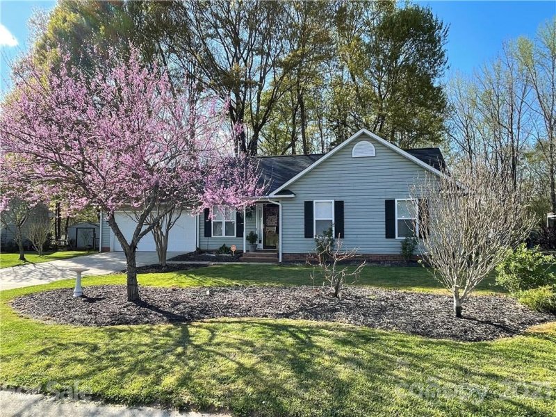 1417 Meadow Wood Drive