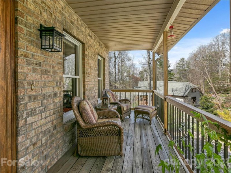 Property image 5 at 113 Stonecrest Drive, Asheville, NC 28803