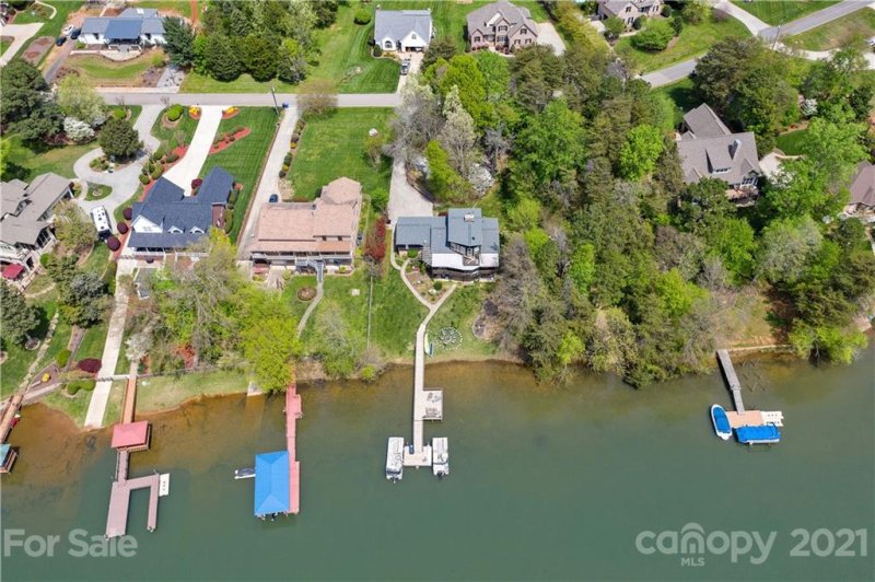 Property image 4 at 378 Ponderosa Circle, Mooresville, NC 28117