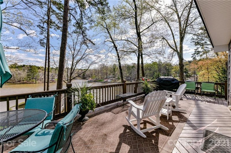 Property image 5 at 550 Deerfield Road, Mount Gilead, NC 27306