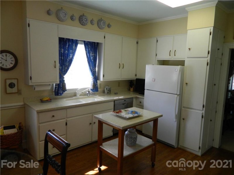 Property image 3 at 507 Mountain View Street, Lenoir, NC 28645