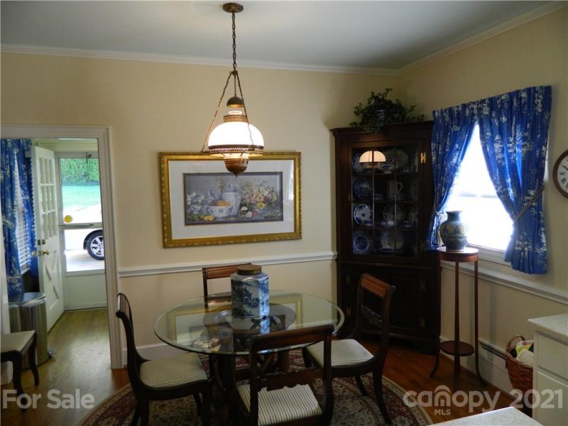 Property image 4 at 507 Mountain View Street, Lenoir, NC 28645