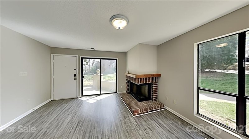 Property image 3 at 8181 Cedar Glen Drive, Charlotte, NC 28212