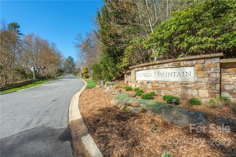 Property image 2 at 147 Senator Reynolds Road, Asheville, NC 28804