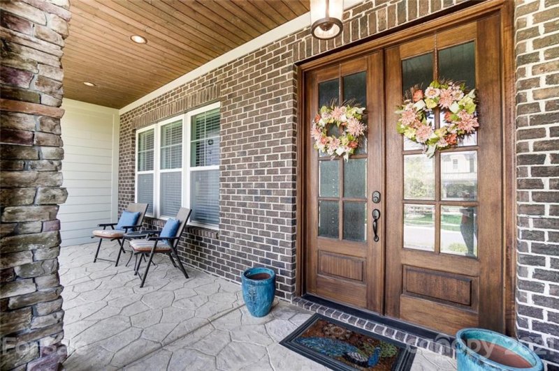 Property image 2 at 668 Zinnia Way, Tega Cay, SC 29708