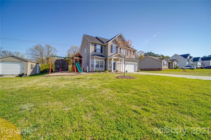 Property image 3 at 2847 Ireton Place, Kannapolis, NC 28083