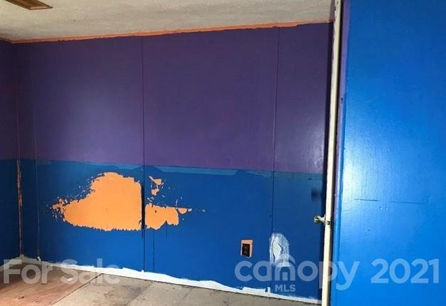 Property image 5 at 2858 Burnt Leaf Lane, Newton, NC 28658