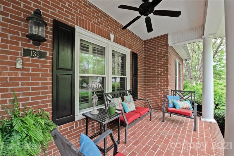 Property image 3 at 135 Kimberly Road, Davidson, NC 28036