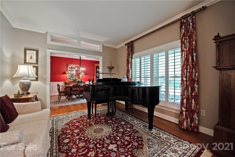 Property image 5 at 135 Kimberly Road, Davidson, NC 28036