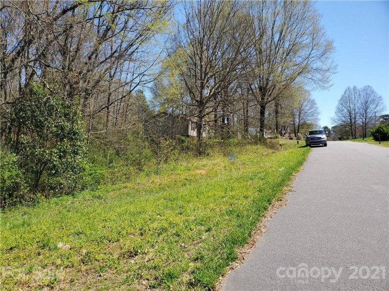 Property image 5 at 611 Sharon Drive, Statesville, NC 28625