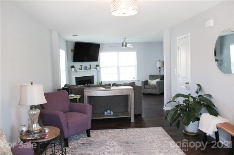 Property image 4 at 5313 Park Brook Drive, Charlotte, NC 28269