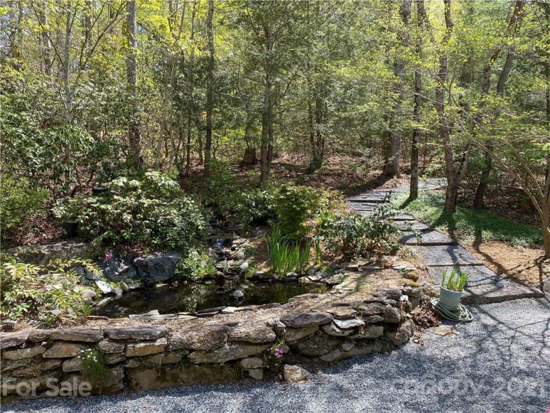 Property image 4 at 5561 Spring Road, Hendersonville, NC 28739