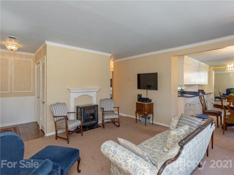 Property image 5 at 50 Maxine Lane, Hendersonville, NC 28739