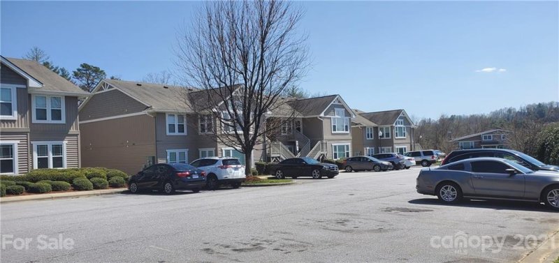 Property image 2 at 131 Morningside Lane, Hendersonville, NC 28792