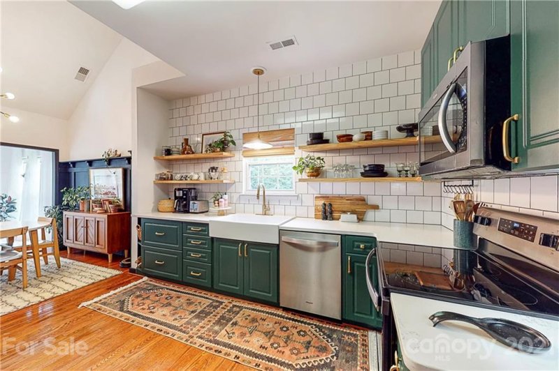 Property image 4 at 2145 Pineapple Court, Matthews, NC 28105