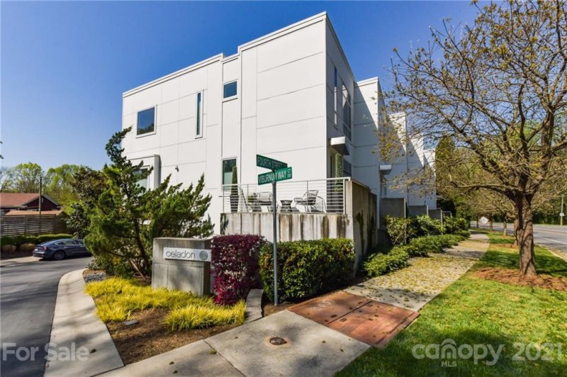 Property image 5 at 314 Viburnum Way Court, Charlotte, NC 28208