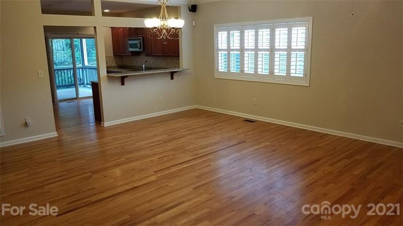 Property image 4 at 47 Coldwater Lane, Hendersonville, NC 28739